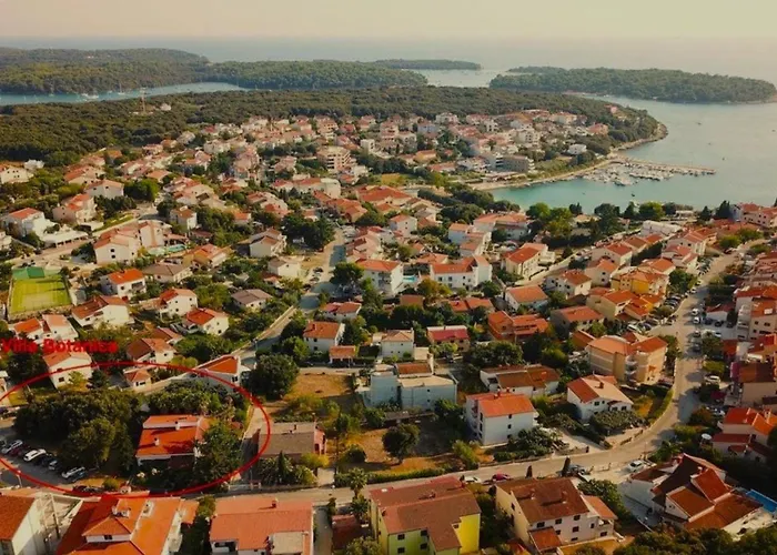 Botanica By Guide Villa Pjescana Uvala