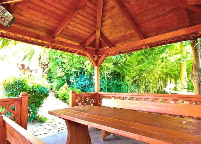 Botanica By Guide Villa Pjescana Uvala