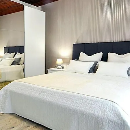 Villa Botanica By Guide Pjescana Uvala